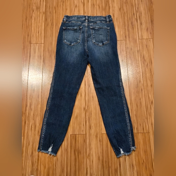 NWOT KanCan Distressed Jeans - Picture 6 of 9